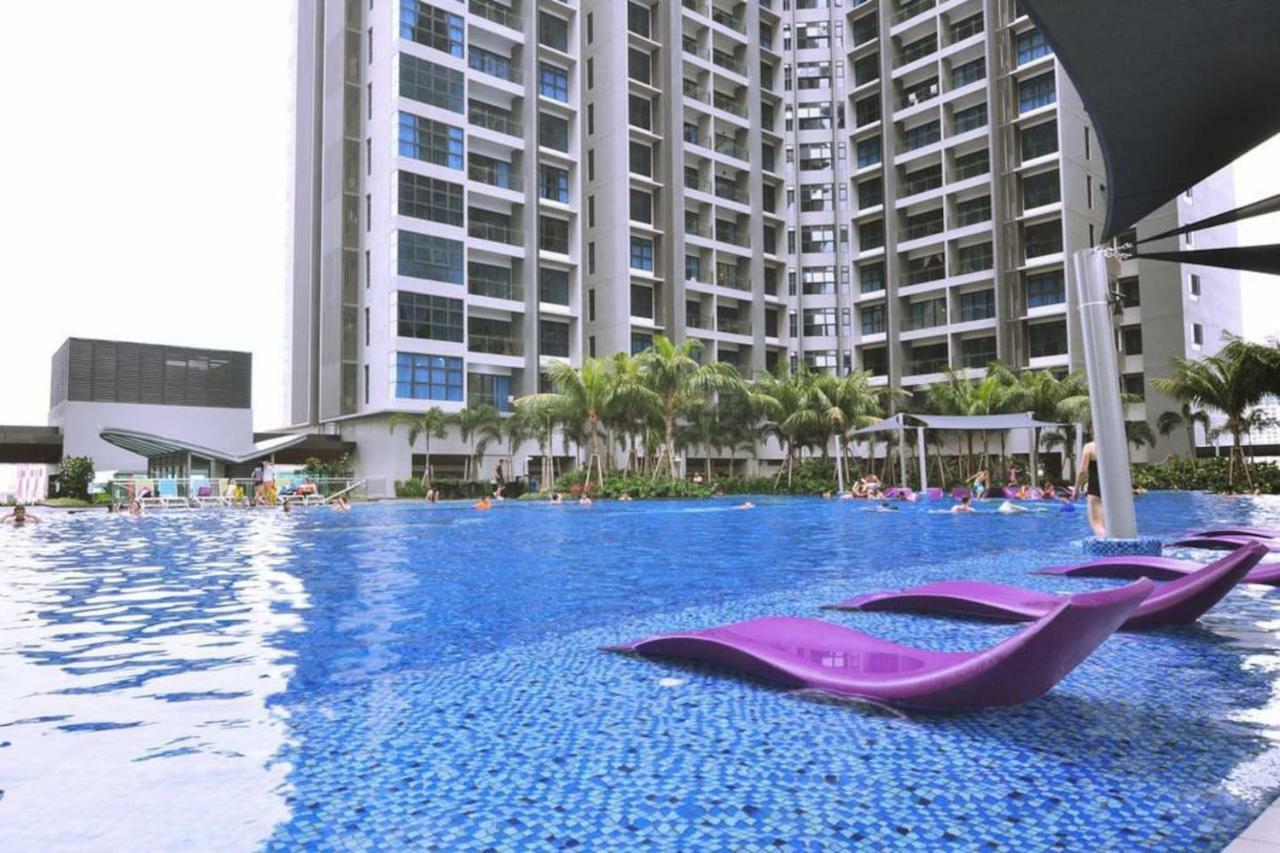 Ys Atlantis Residences Melaka - Pool View Extérieur photo